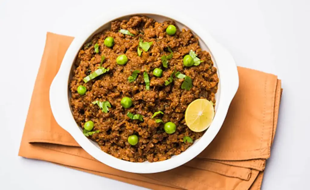  Chicken Keema Mutter