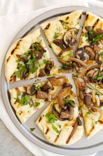 Grilled Mushroom Pizza